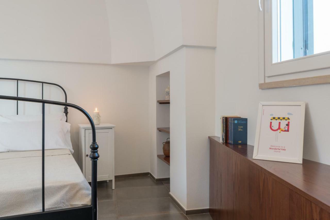 Palazzo Le Cupole By Wonderful Italy Apartment Остуни Екстериор снимка