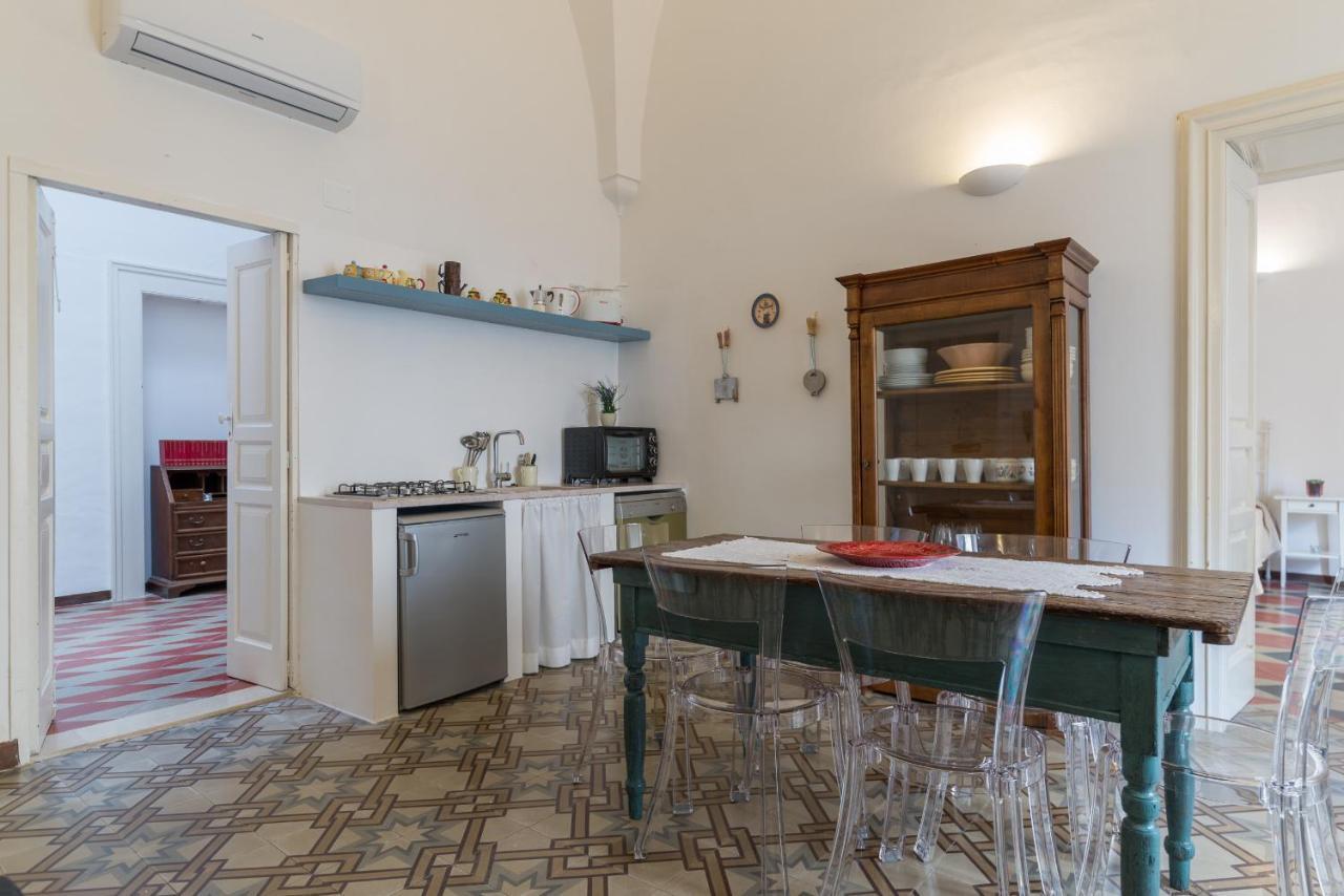 Palazzo Le Cupole By Wonderful Italy Apartment Остуни Екстериор снимка